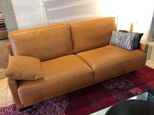 Sale Sofa 2